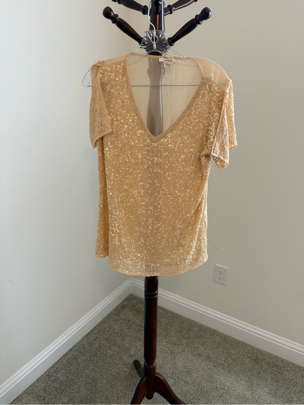 Sequin V-Neck Short Sleeve Top
